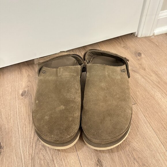 UGG Goldenstar Clog in Moss Green Size US 9.5 - Picture 2 of 9